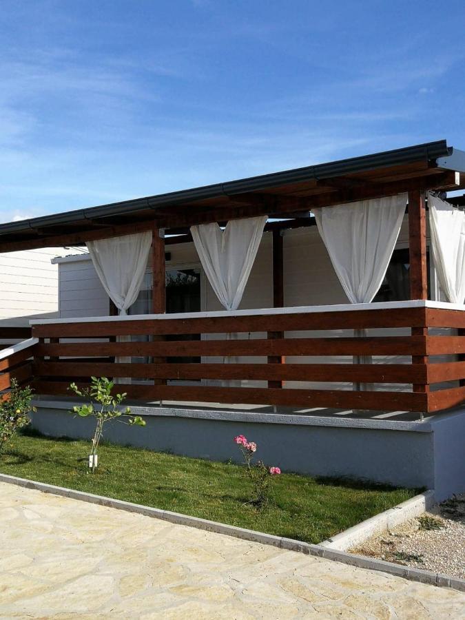 Mobile Homes Kamp Maslina, Biograd Na Moru Eksteriør bilde