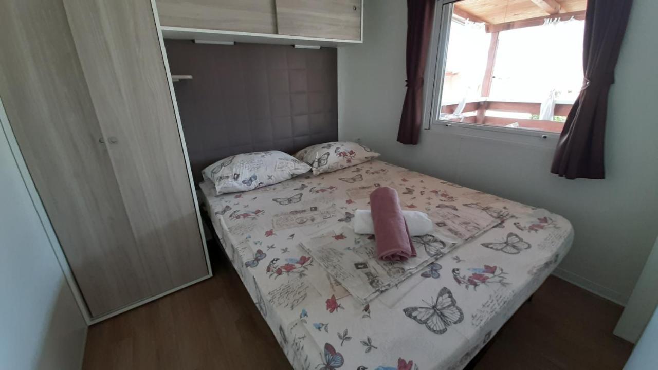 Mobile Homes Kamp Maslina, Biograd Na Moru Eksteriør bilde