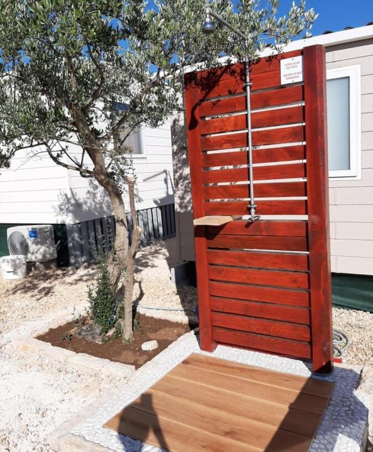 Mobile Homes Kamp Maslina, Biograd Na Moru Eksteriør bilde